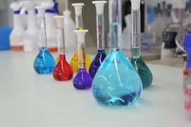 Laborant/in EFZ (Fachrichtung Chemie)